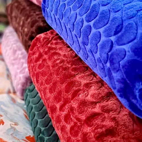 تصویر 5 از پتو های مسافرتی سنس یک نفره و دو نفره در رنگ های متنوع و زیبا با کیفیت عالی مناسب برای استفاده در منازل ،هتل ها،سازمان ها و ...